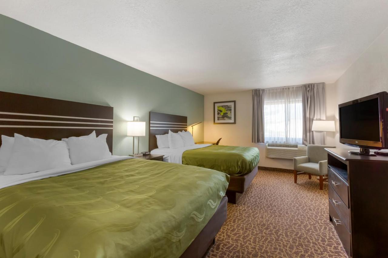 Queen Room Two Queen Beds Non Smoking